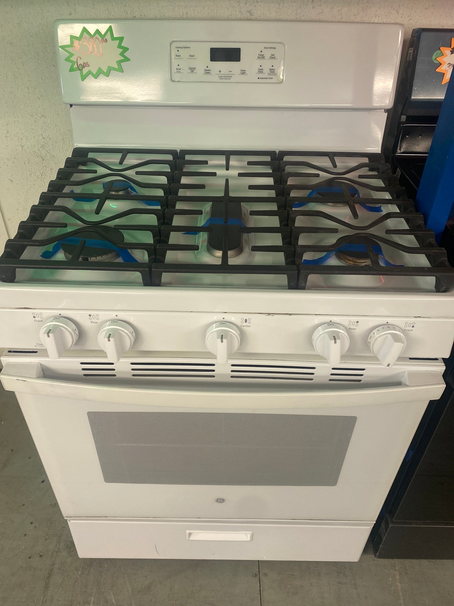 GE 5-Burner Natural Gas Range