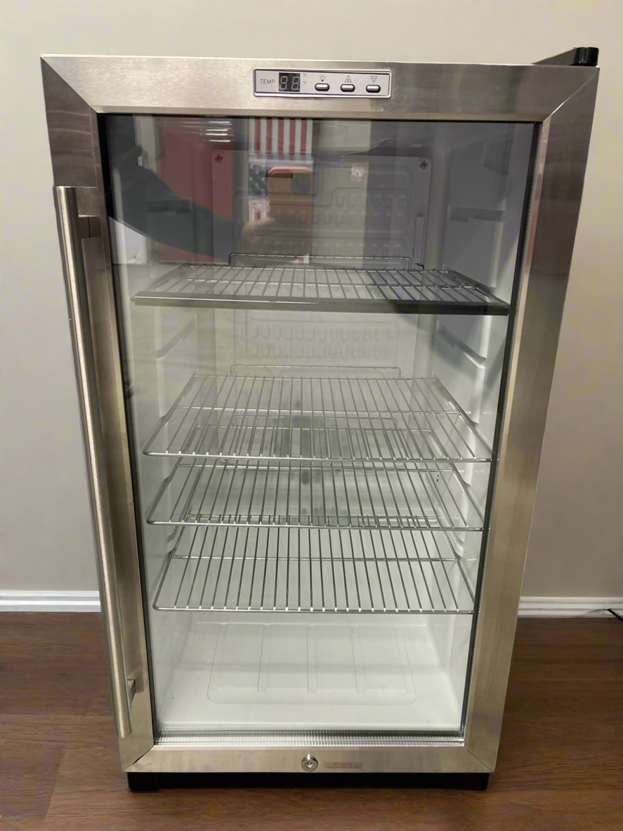 Summit 17” Counter Top Refrigerator