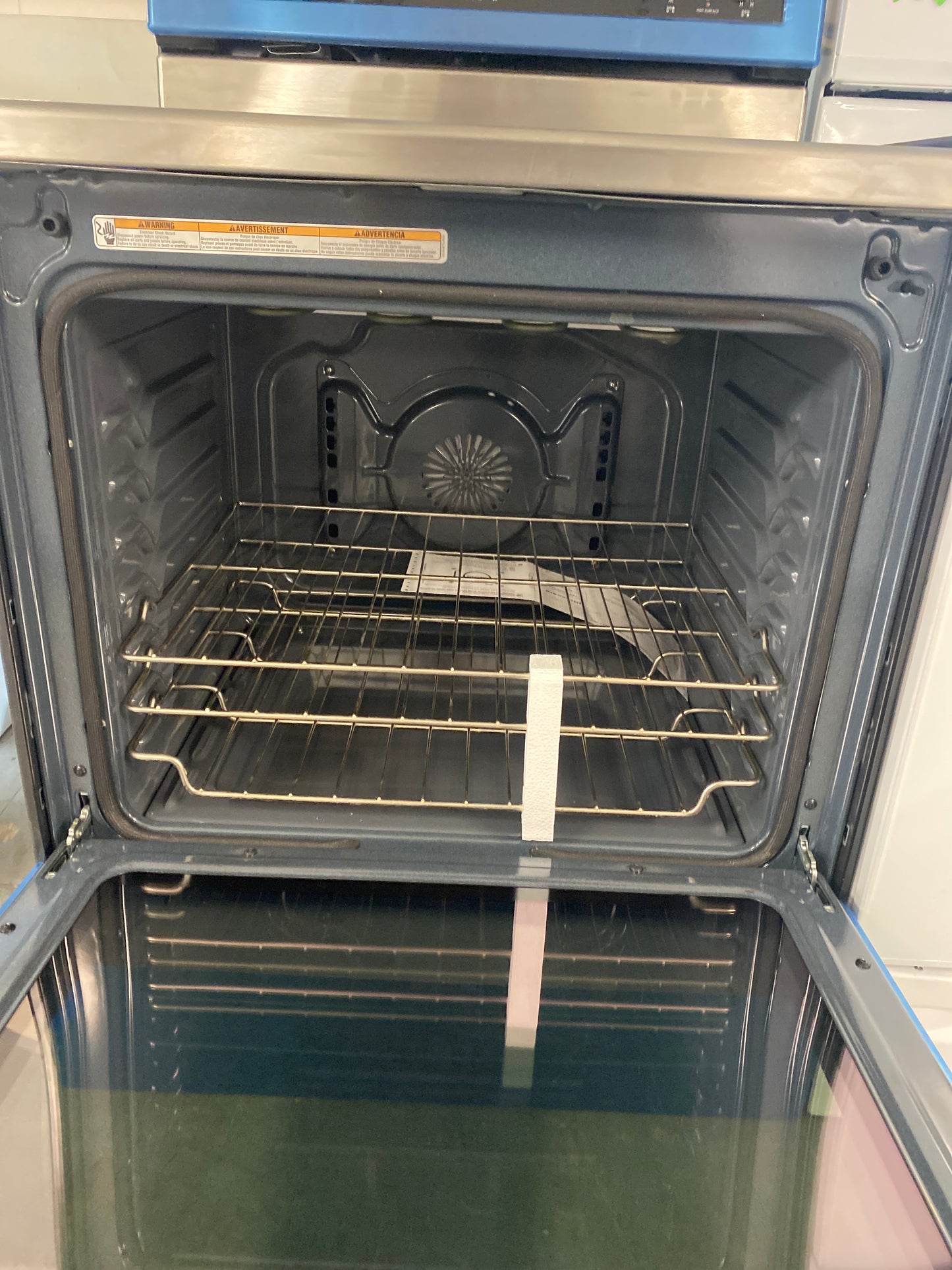 New! Kitchenaid 5-Burner 6.4 cu. ft. Glass Top Electric Range