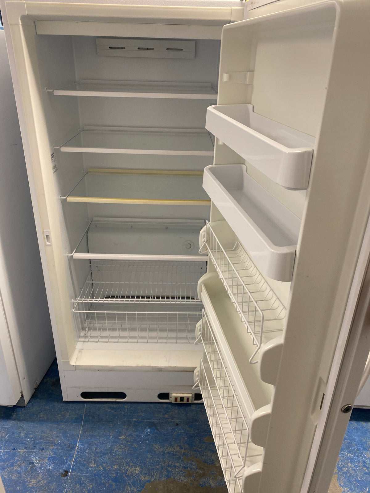 Kenmore 18 cu. ft. Upright Freezer