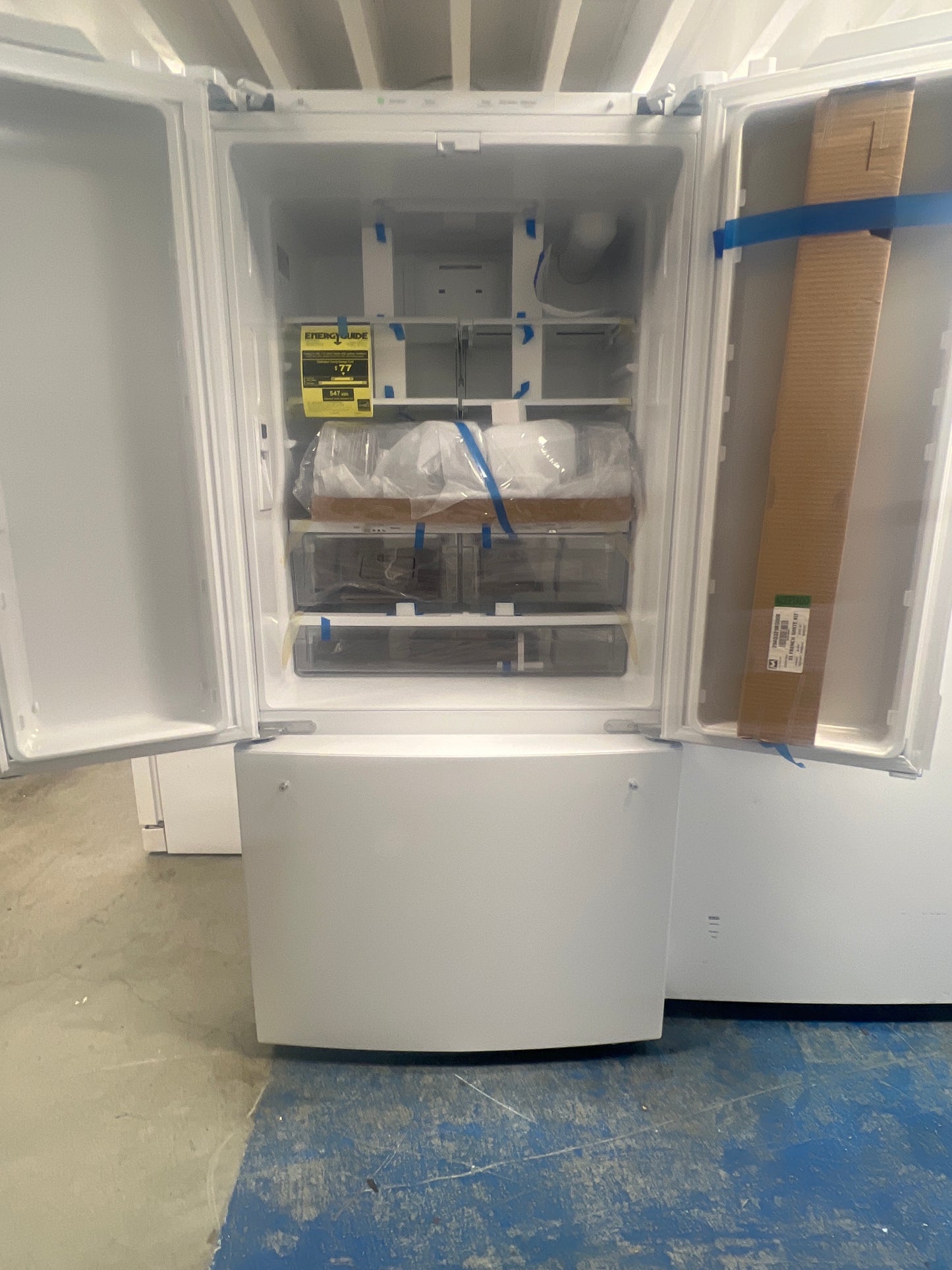 GE French Door Fridge NEW!!