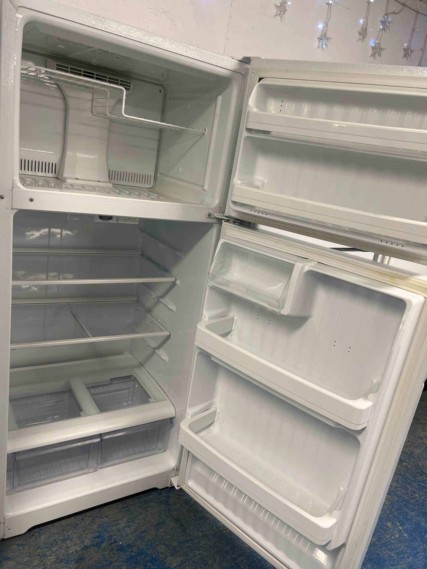 Hotpoint Top Freezer Refrigerator