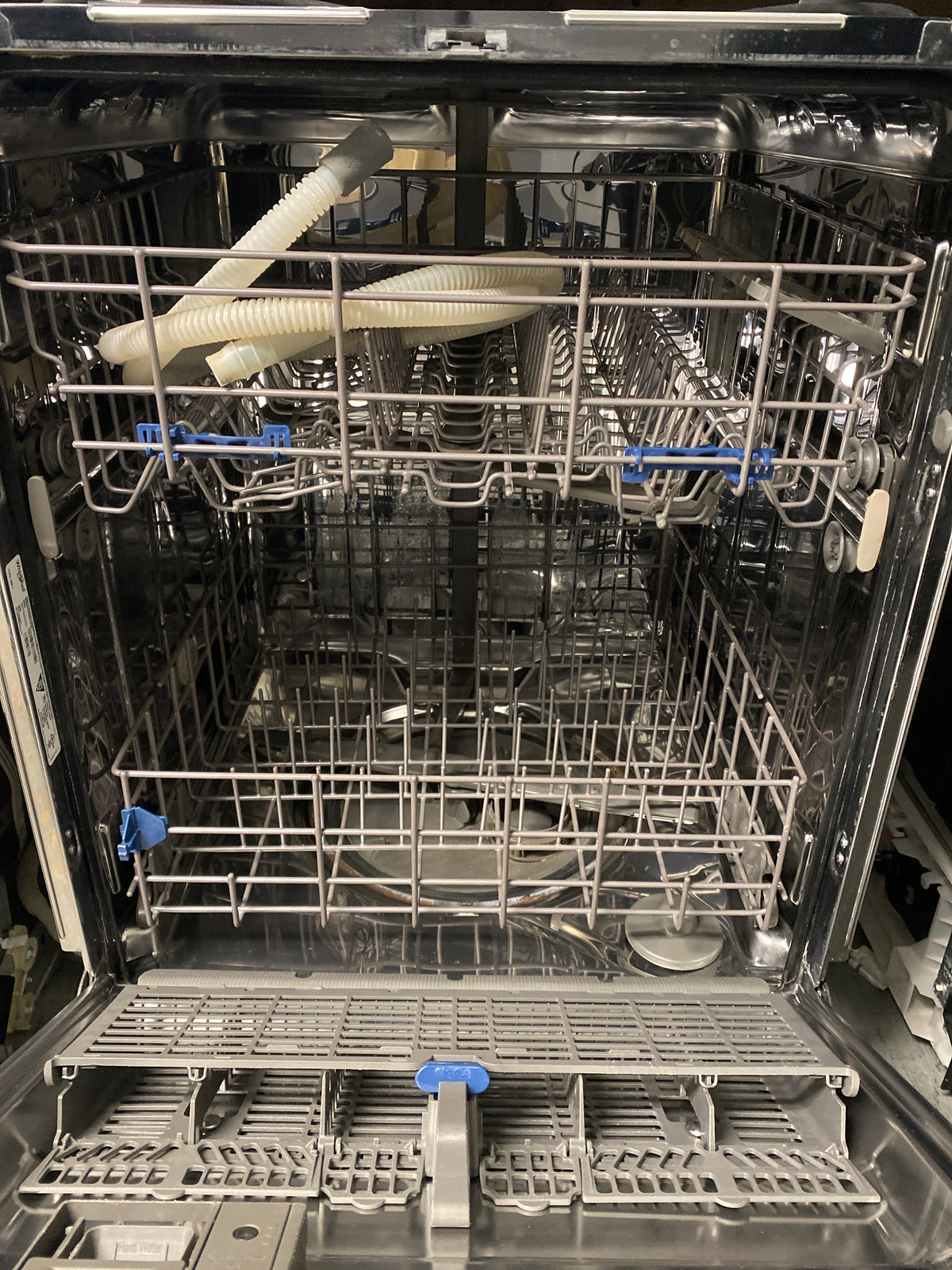 Whirlpool Stainless steel 24” Top Control Dishwasher