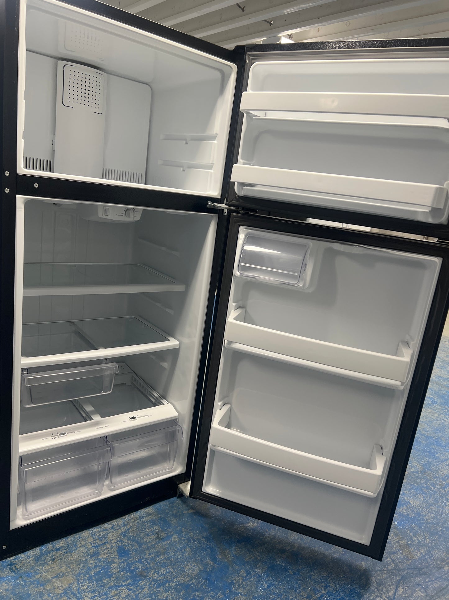 GE Top Freezer Refrigerator