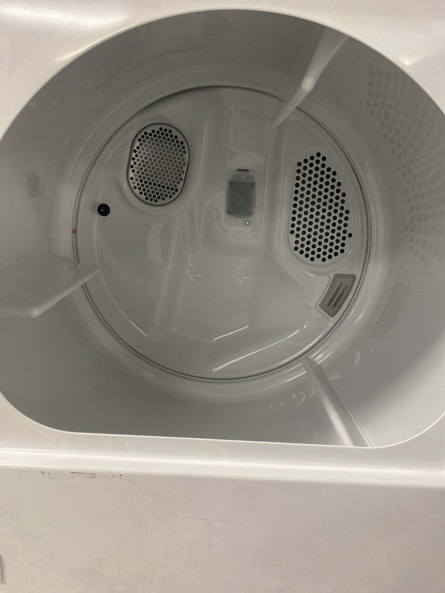 New Whirlpool 7.0 cu. ft. Natural Gas Dryer