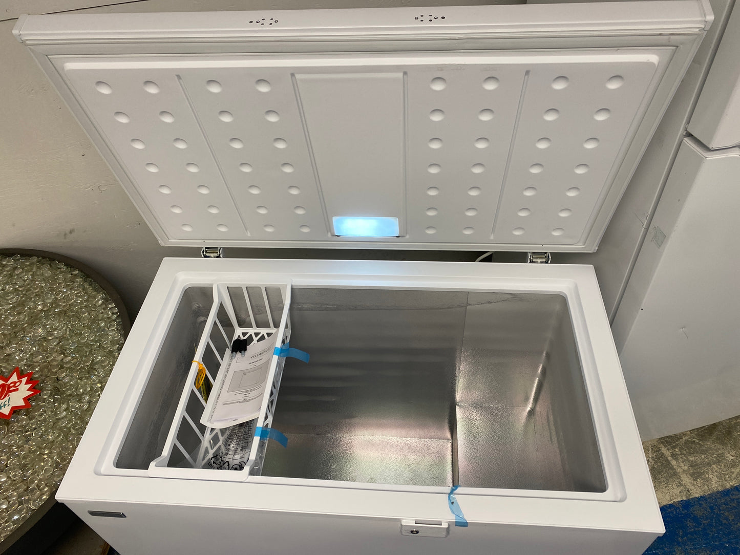 Vissani 8.8 cu. ft. Manual Defrost Convertible Chest Freezer w/ Hubspace App