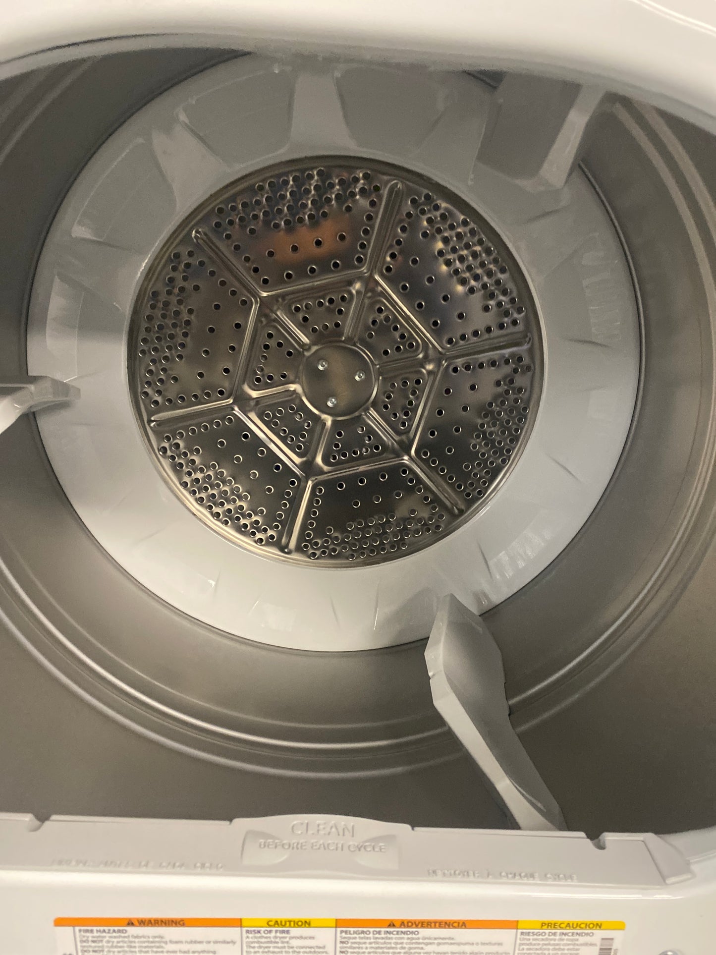 NEW!!! GE 6.2 cu. ft. Capacity Electric Dryer