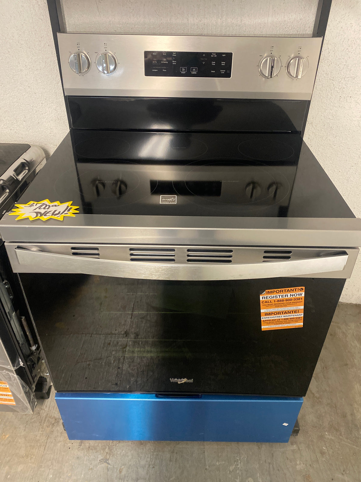 New!! Whirlpool 5 burner Convection Electric Range