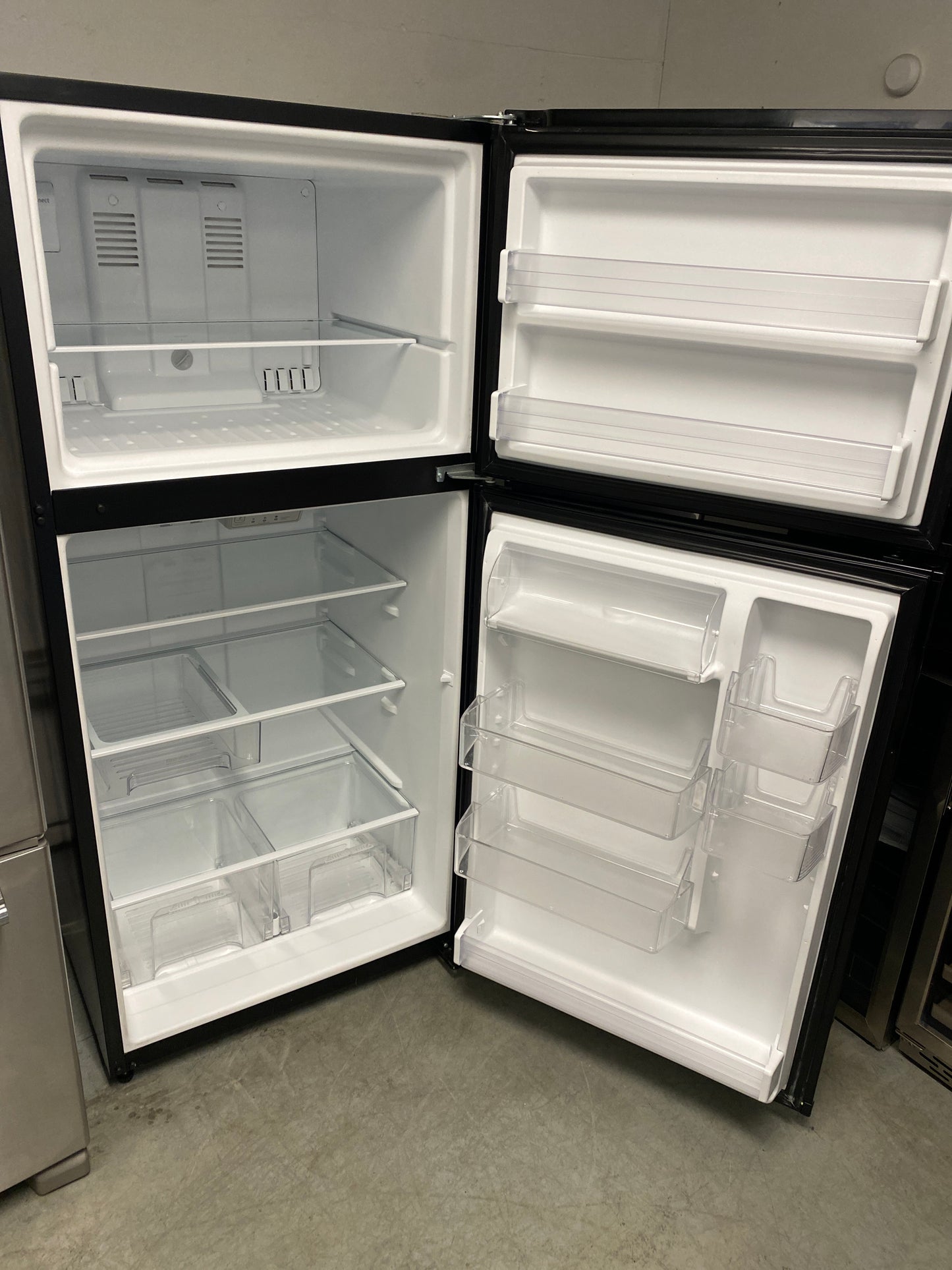 Whirlpool 30” Wide 19 cu. ft. Capacity Top Freezer Refrigerator