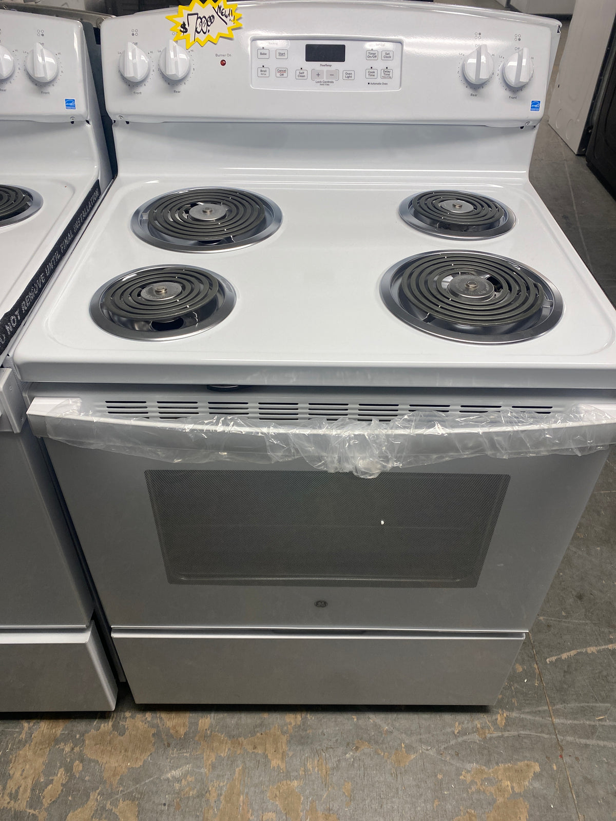 New!!! GE 4 Burner Coil Top Electric Range