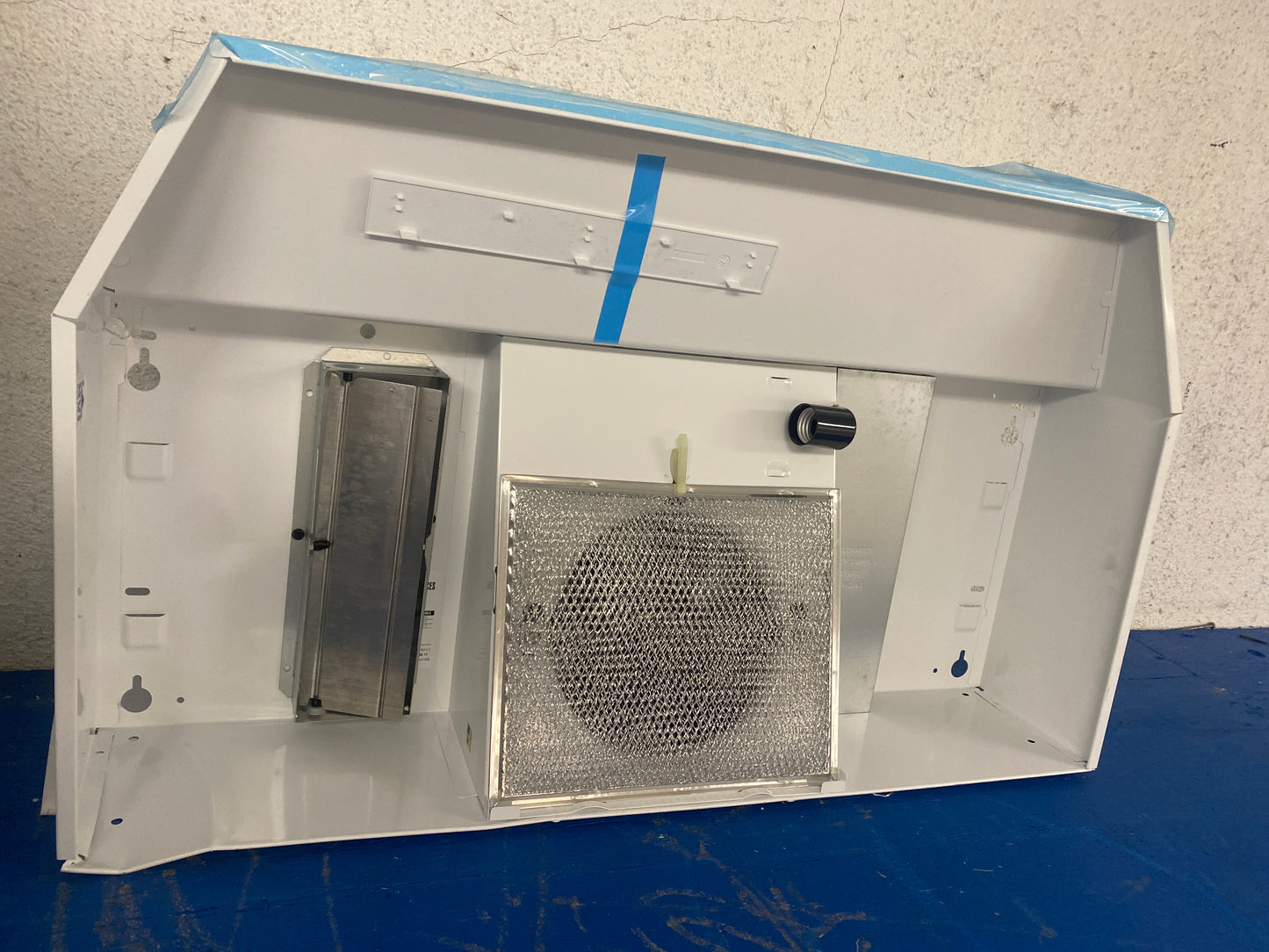 NEW!!! Broan 30” Vent Hood