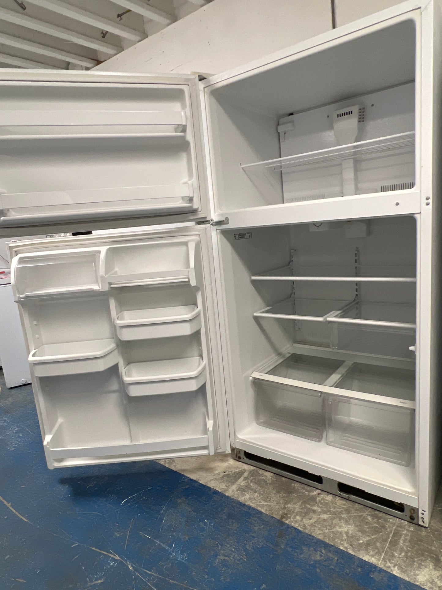 Whirlpool Top Freezer Refrigerator