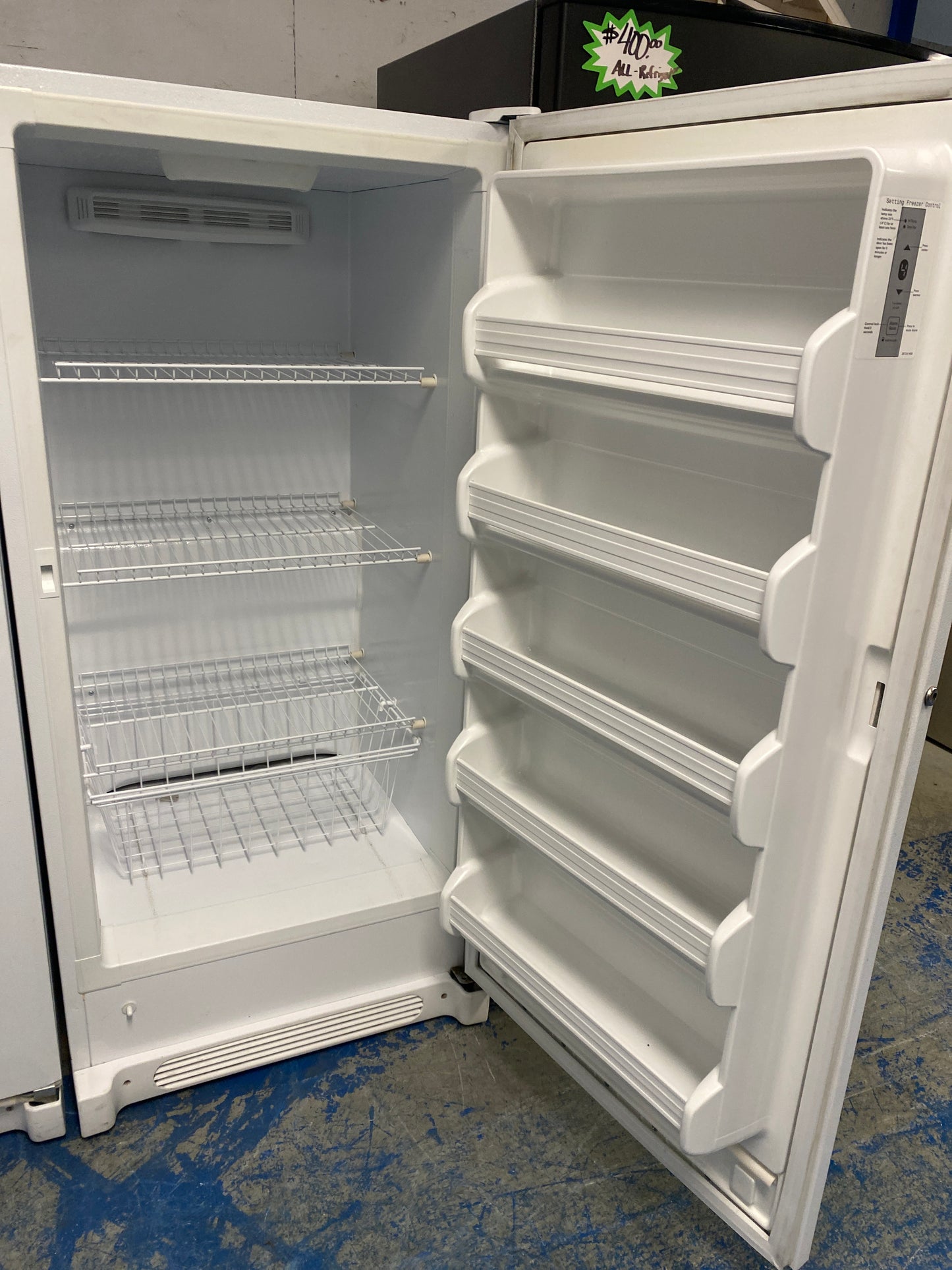 GE 13.7 cu. ft. Upright Freezer