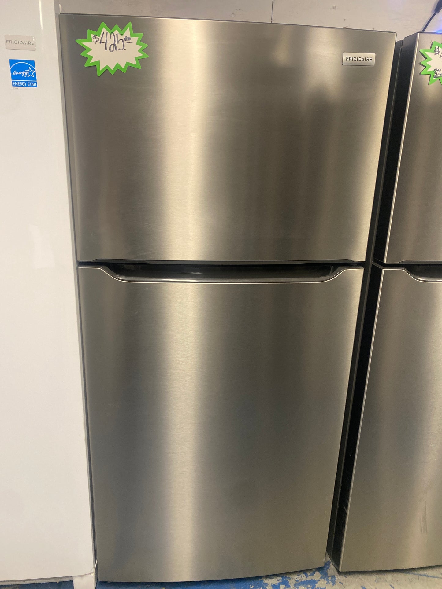 Frigidaire 30” wide, Top Freezer Refrigerator