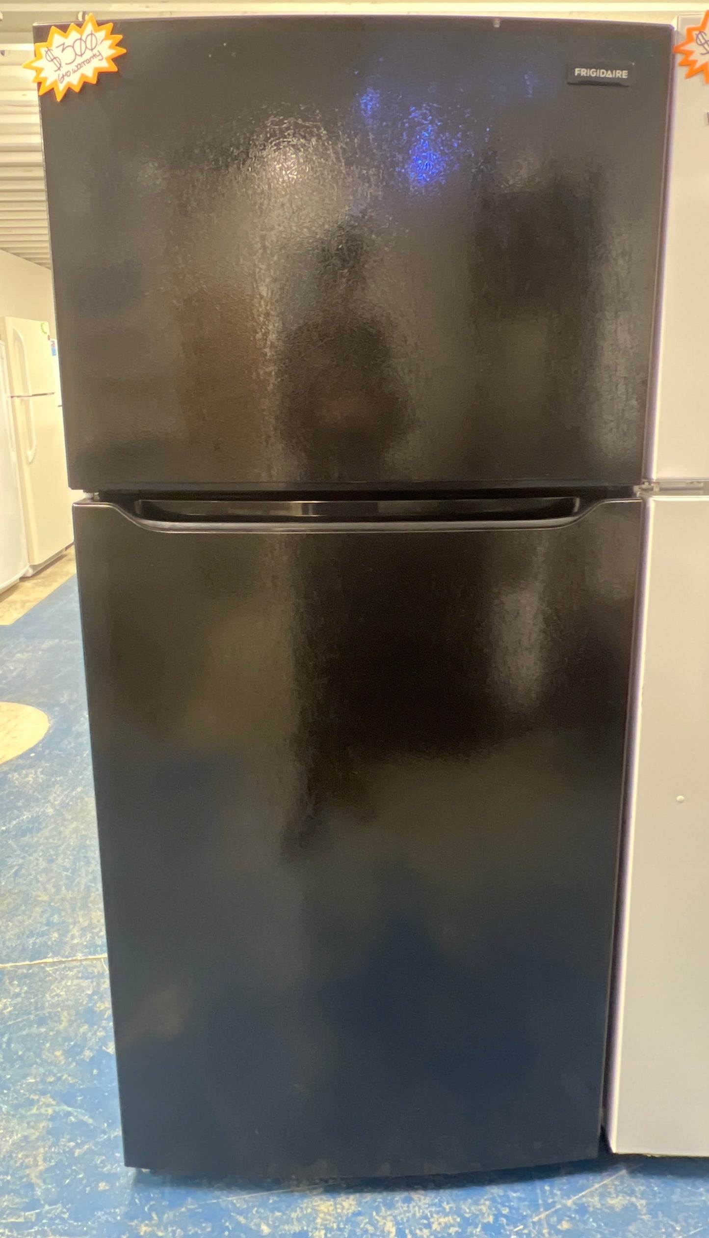 Frigidaire Top Freezer Refrigerator