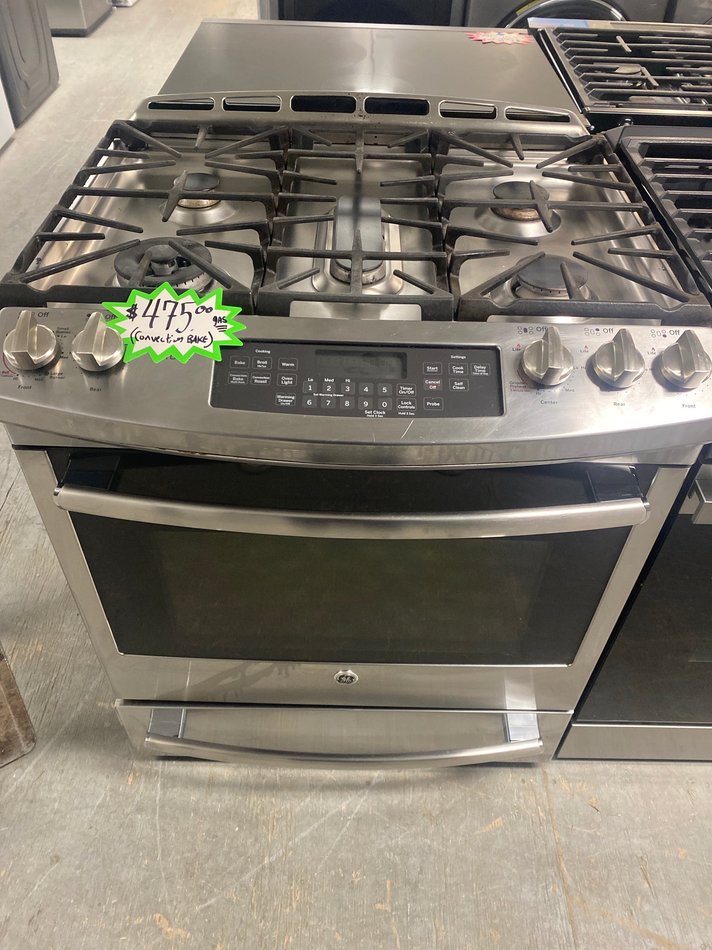 GE 5-Burner Natural Gas convection Range