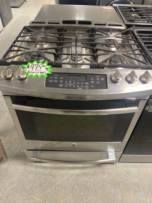 GE 5-Burner Natural Gas convection Range