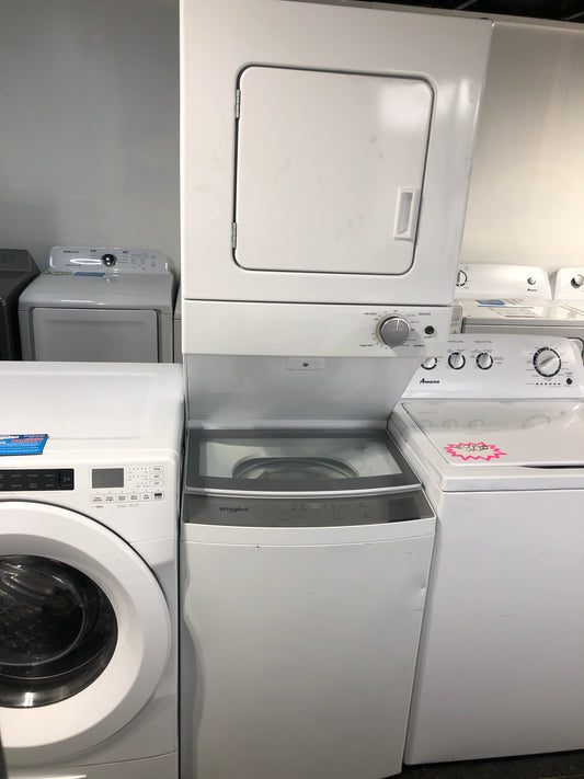 24” Whirlpool Laundry Center Electric