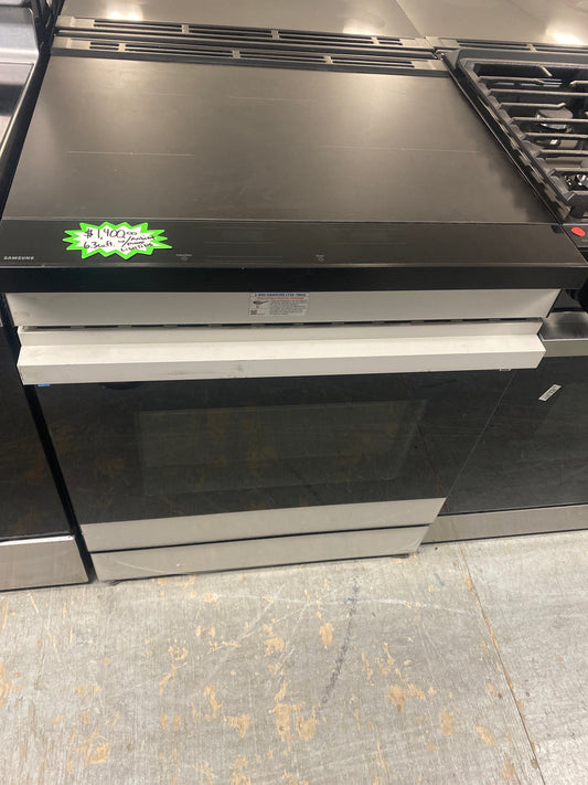 Samsung 30” Wide 6.3 cu. ft. Oven Glass Top Electric Range w/ Ambient Mood Lighting + Anti-Scratch Matte Finish