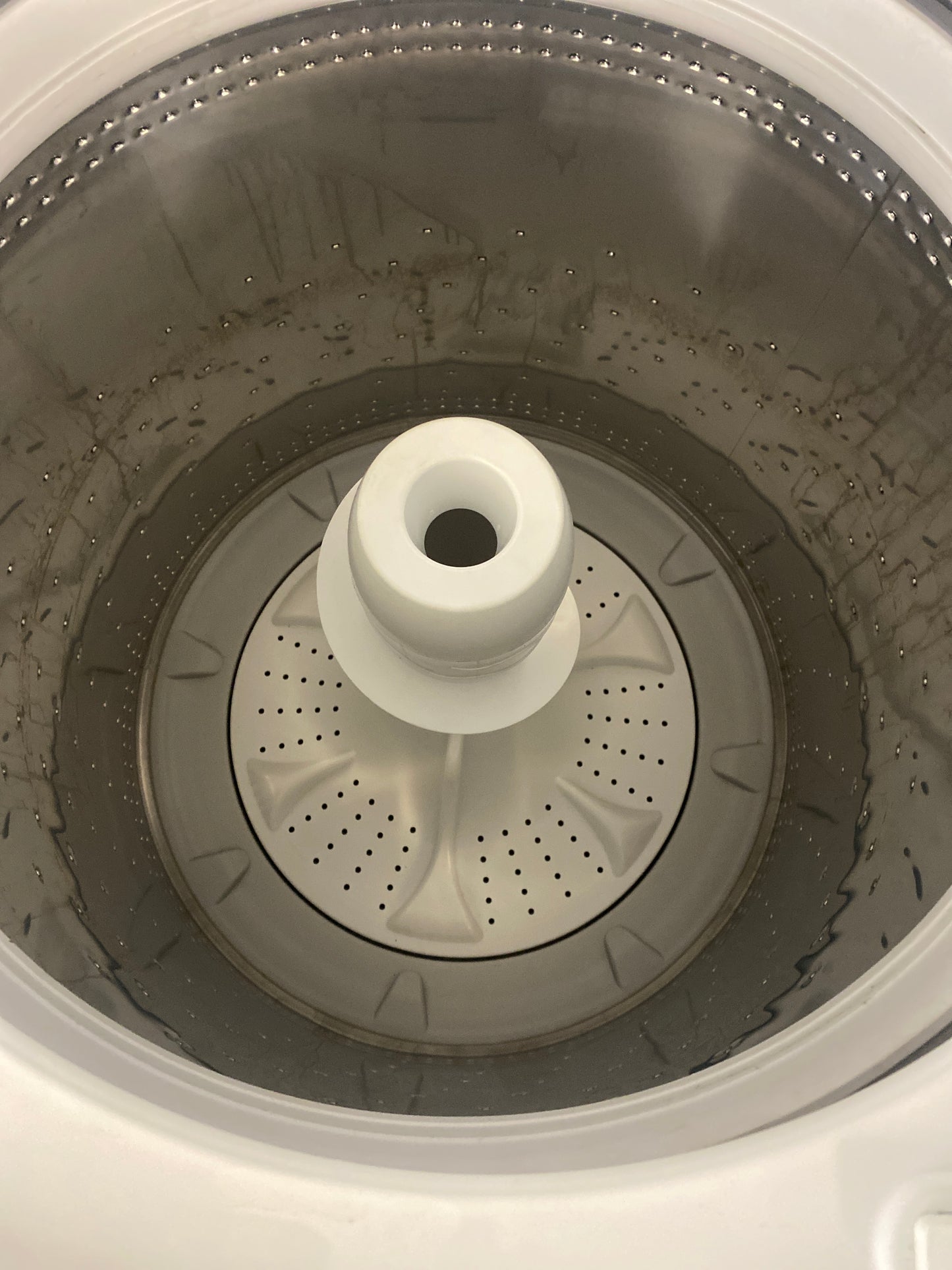 Amana Top Load Washer & 6.5 cu. ft. Natural Gas Dryer Set!
