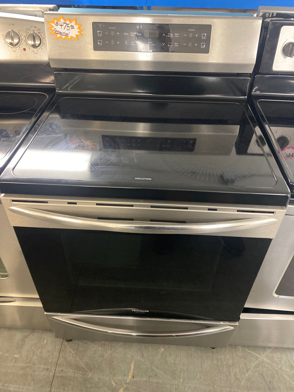 Frigidaire Induction 4-Burner Glass Top Convection Electric Range