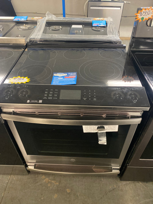 New!! GE 5 Burner Electric Slide-In convection Range