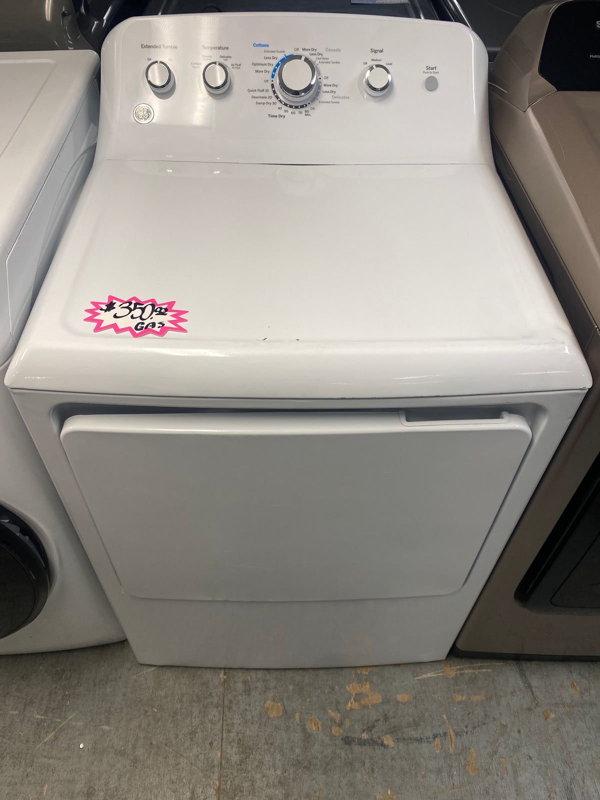 GE 7.0 cu. ft. Natural Gas Dryer