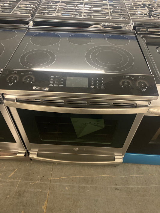 GE 5-Burner Glass Top Electric convection Range