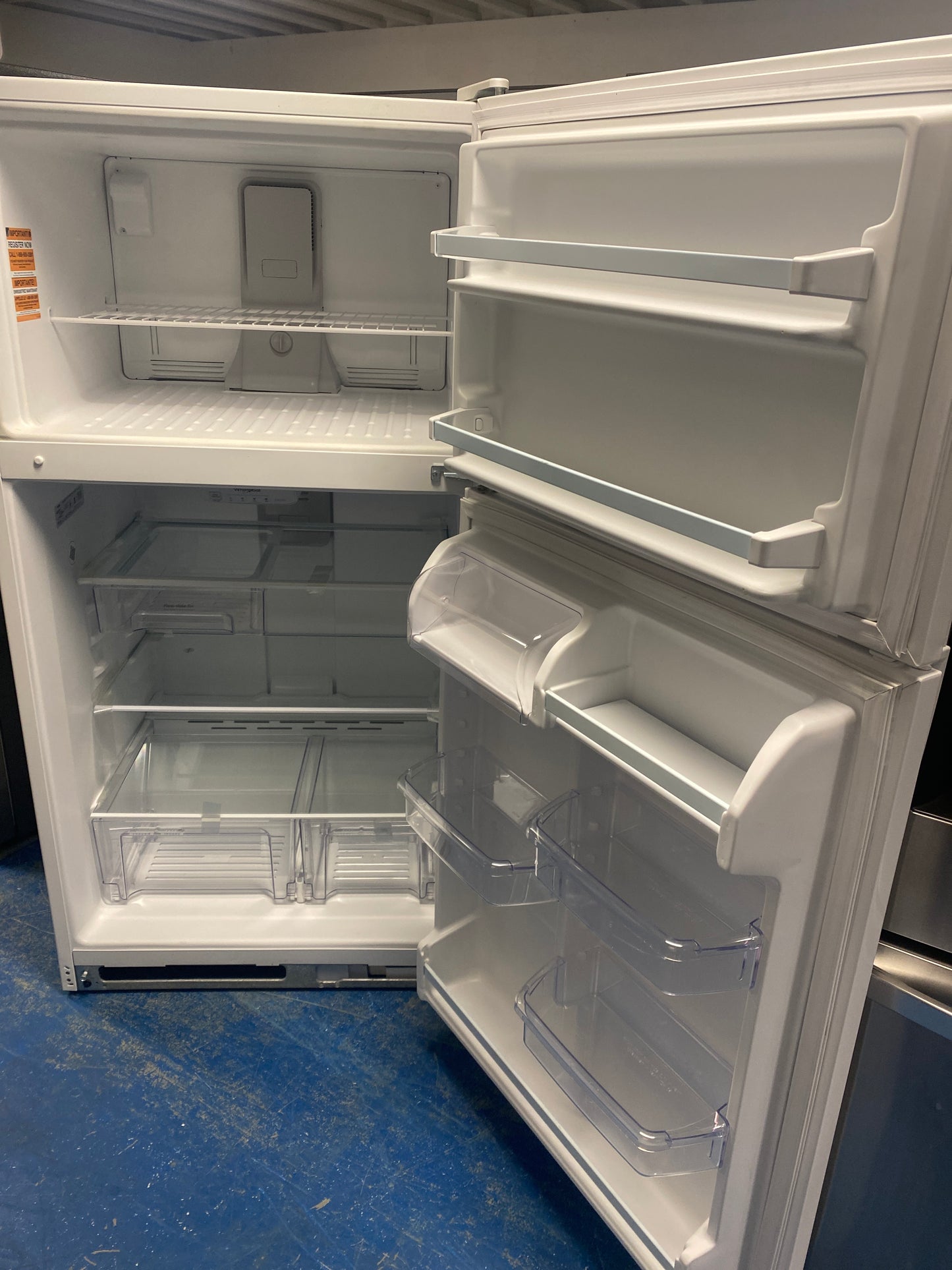 Whirlpool 33” wide Top Freezer Refrigerator