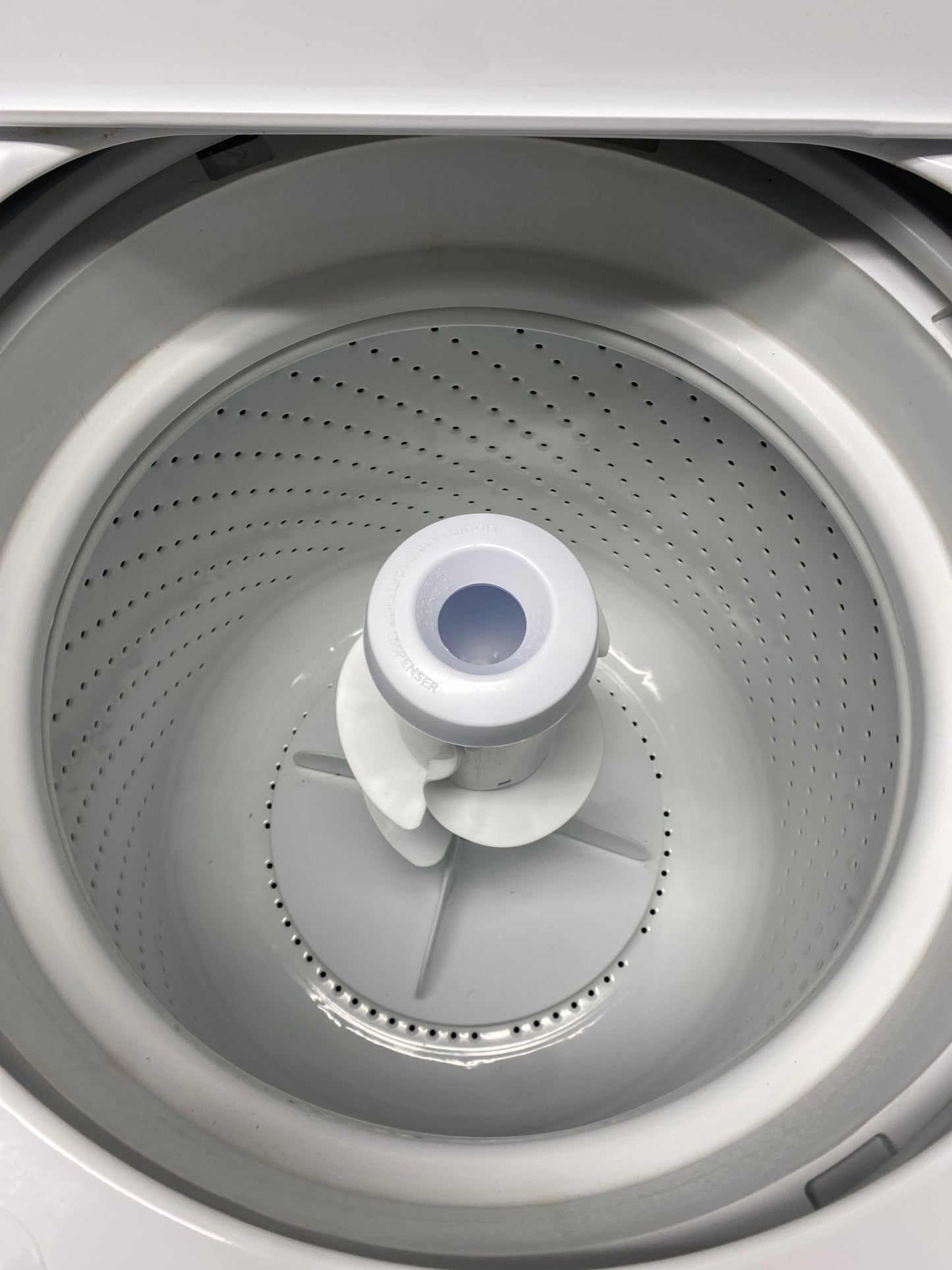 New!!! Whirlpool 3.5 cu. ft. Capacity Top Load Washer