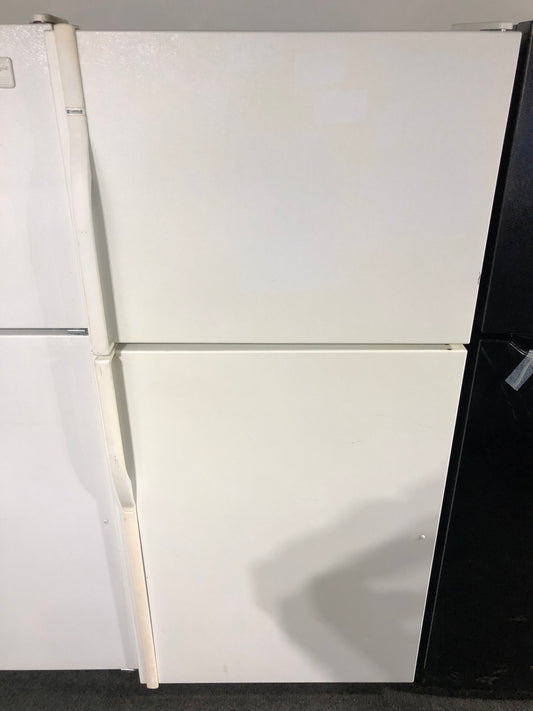 18 Cu. Ft. Kenmore Top Freezer Refrigerator