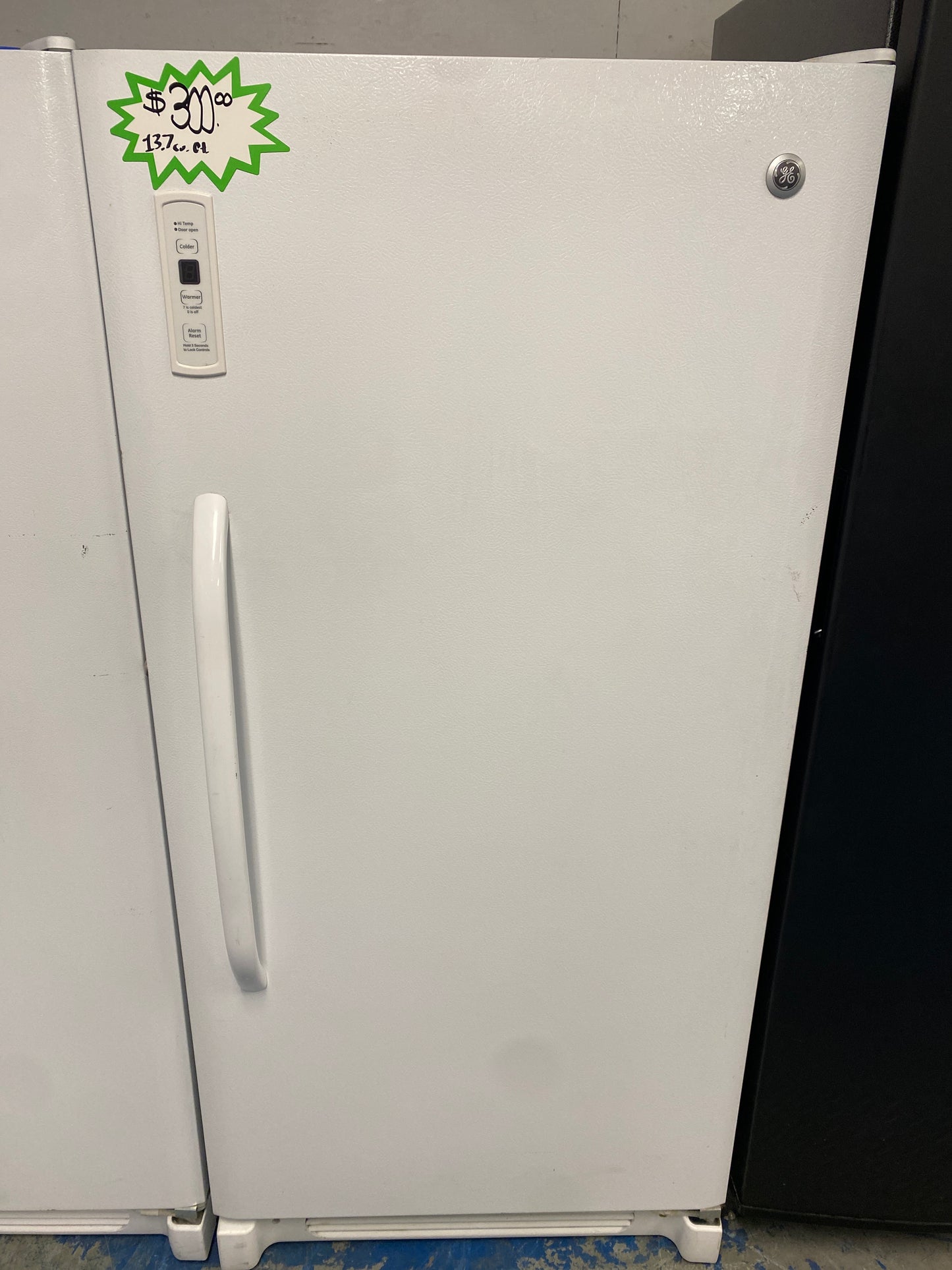 GE 13.7 cu. ft. Upright Freezer