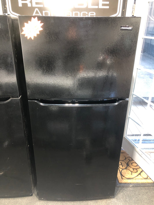 NEW!! 18 CU. FT FRIGIDAIRE Refrigerator