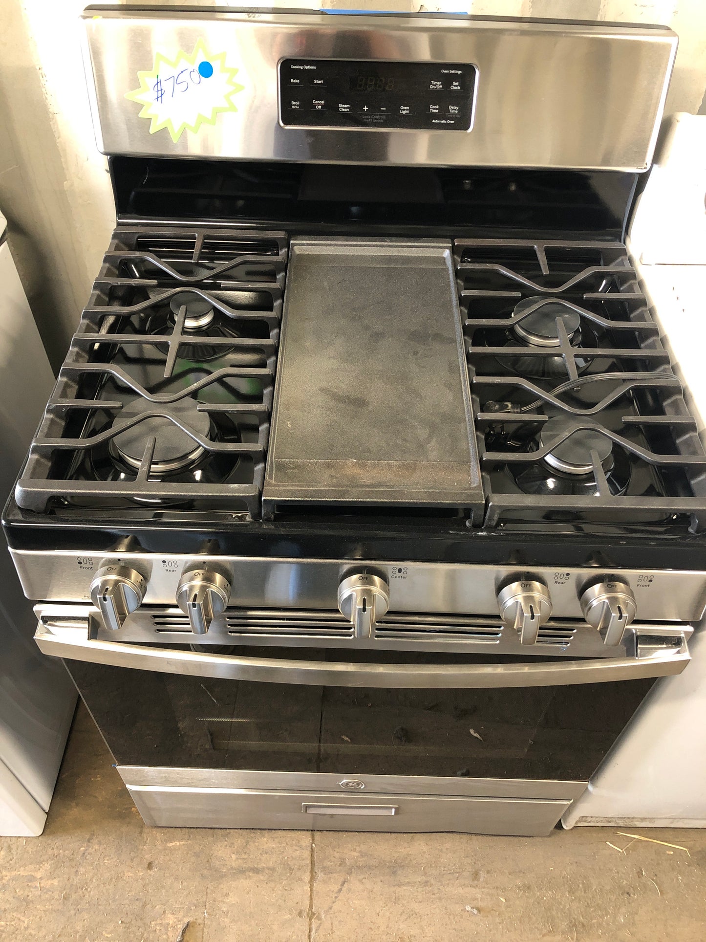 New GE 5 Burner Gas Range