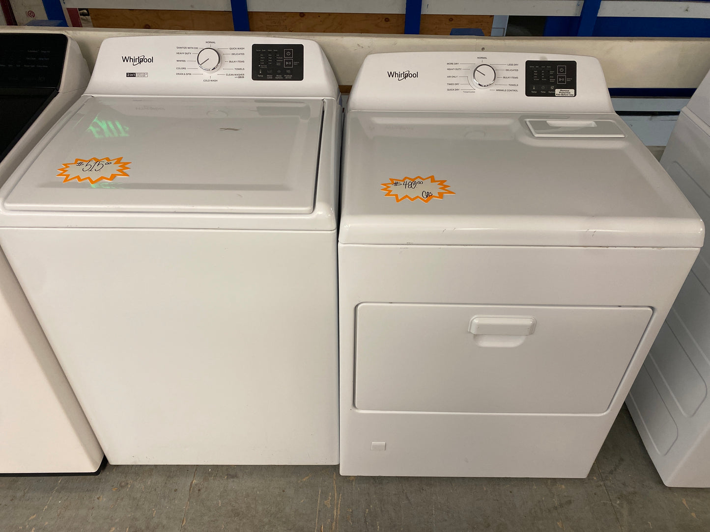 Whirlpool Washer w/ Removable agitator & 7.0 cu. ft. Natural Gas Dryer Set