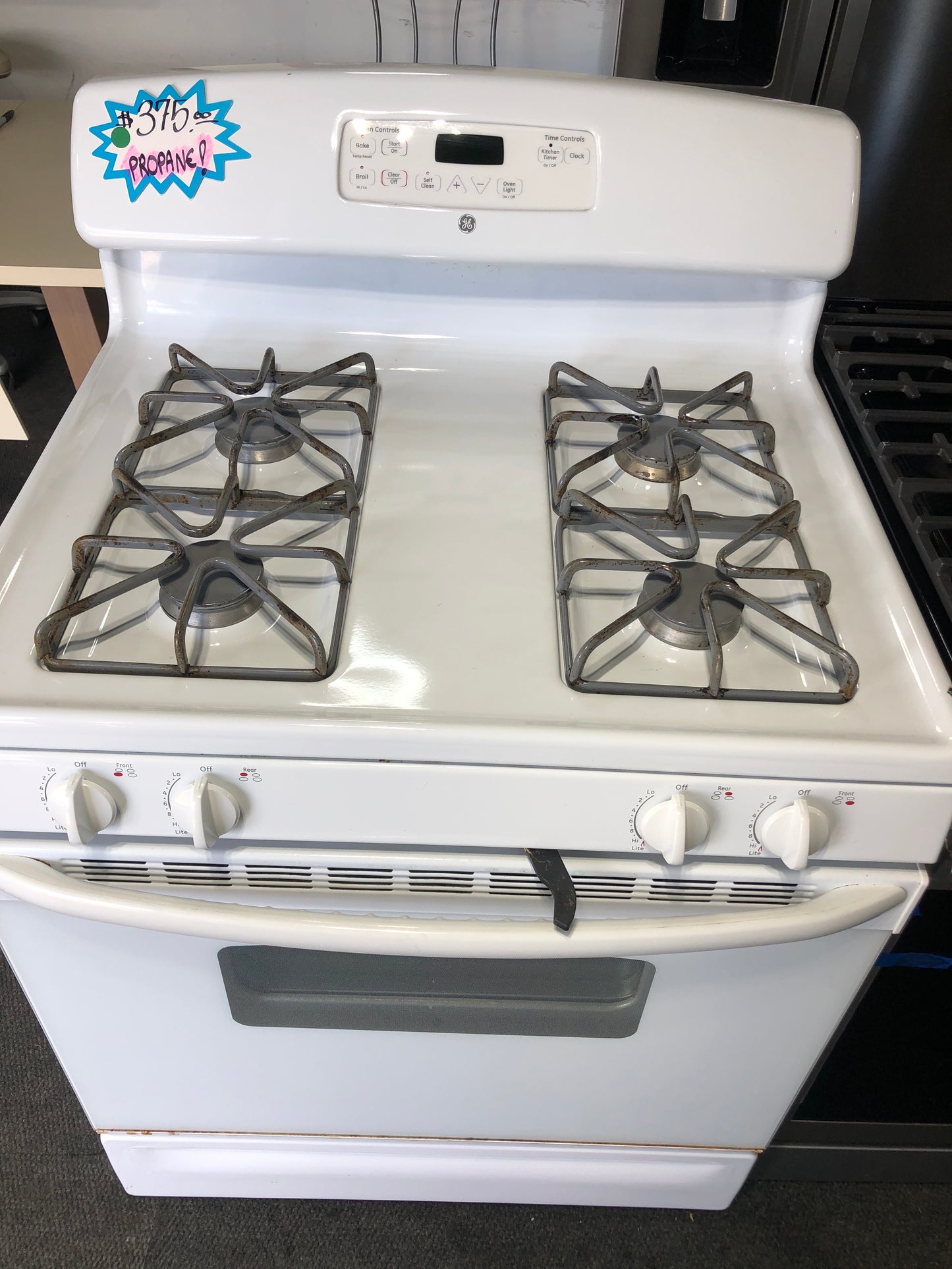 GE 4 Burner Propane Range