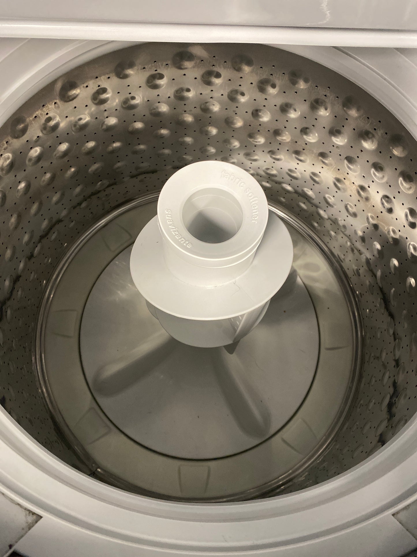 GE 27” Wide Washer & Electric Dryer Laundry Center
