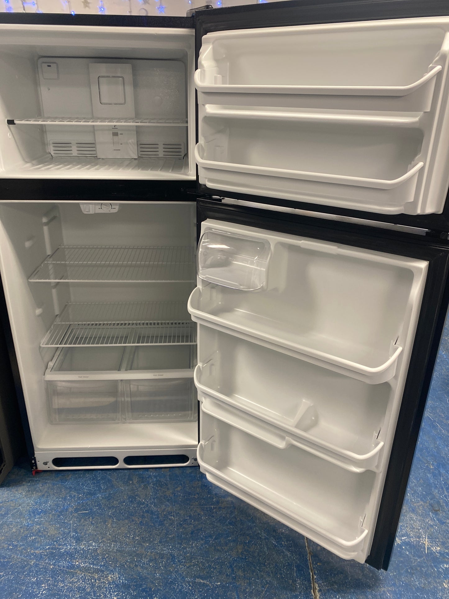 Frigidaire black 30” Wide Top-Freezer Refrigerator