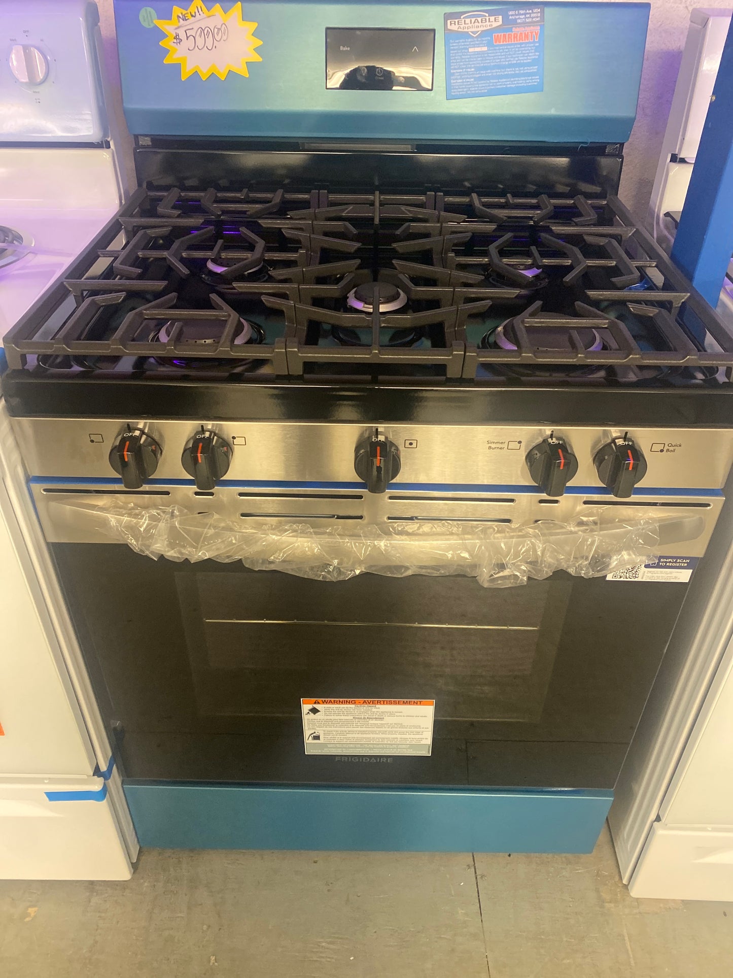 New Frigidaire 5-Burner Natural Gas Range