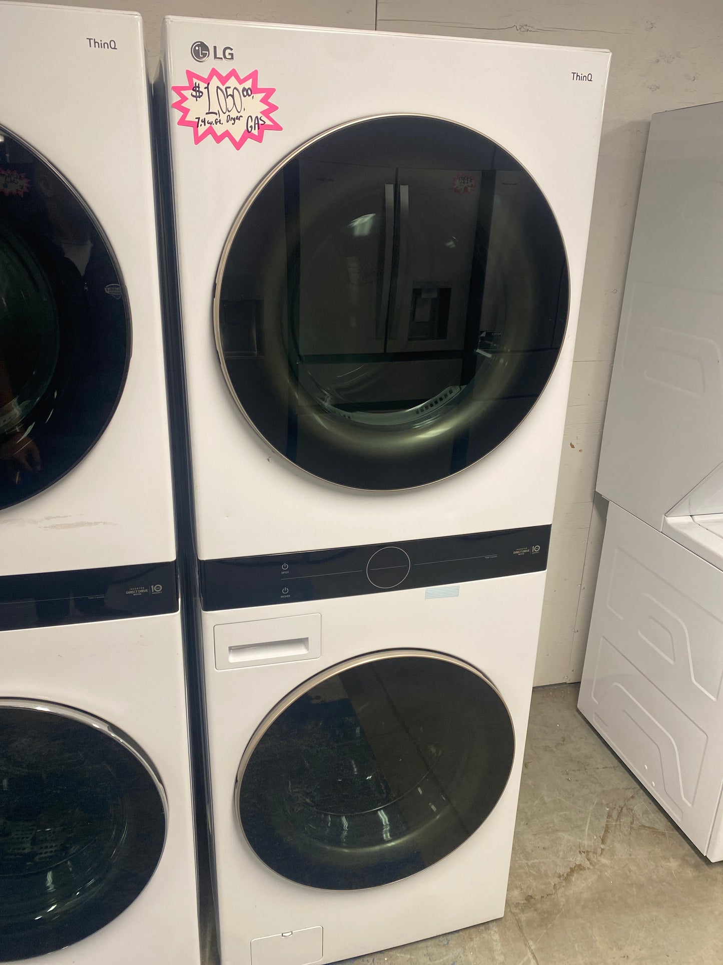 LG 27” wide, 4.5 cu. ft. Washer & 7.4 cu. ft. Natural Gas Dryer