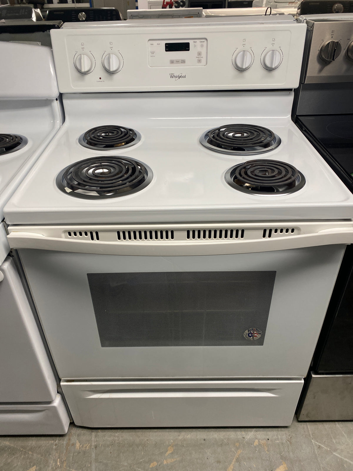 Whirlpool 4-Burner Coil Top Electric Range