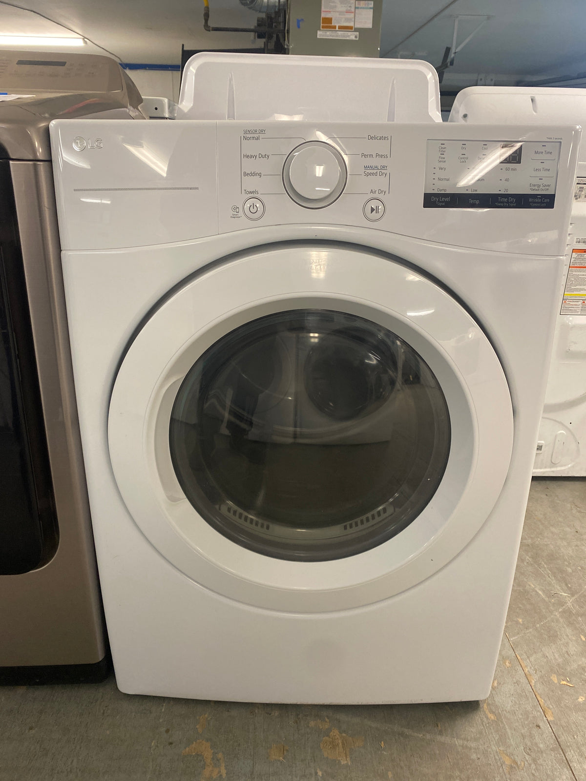 LG 7.0 cu. ft. Electric Dryer