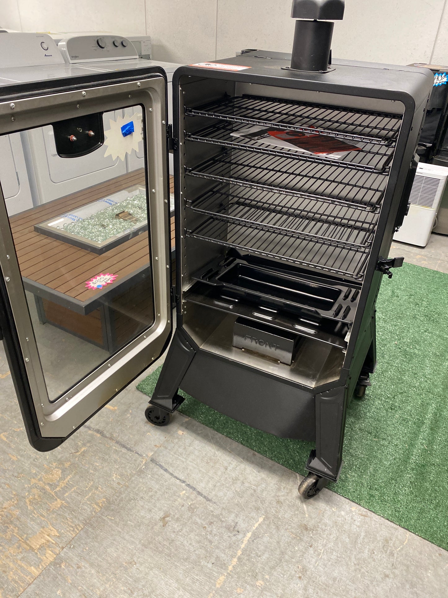Pit Boss DX Series 1300-sq black Pellet Smoker