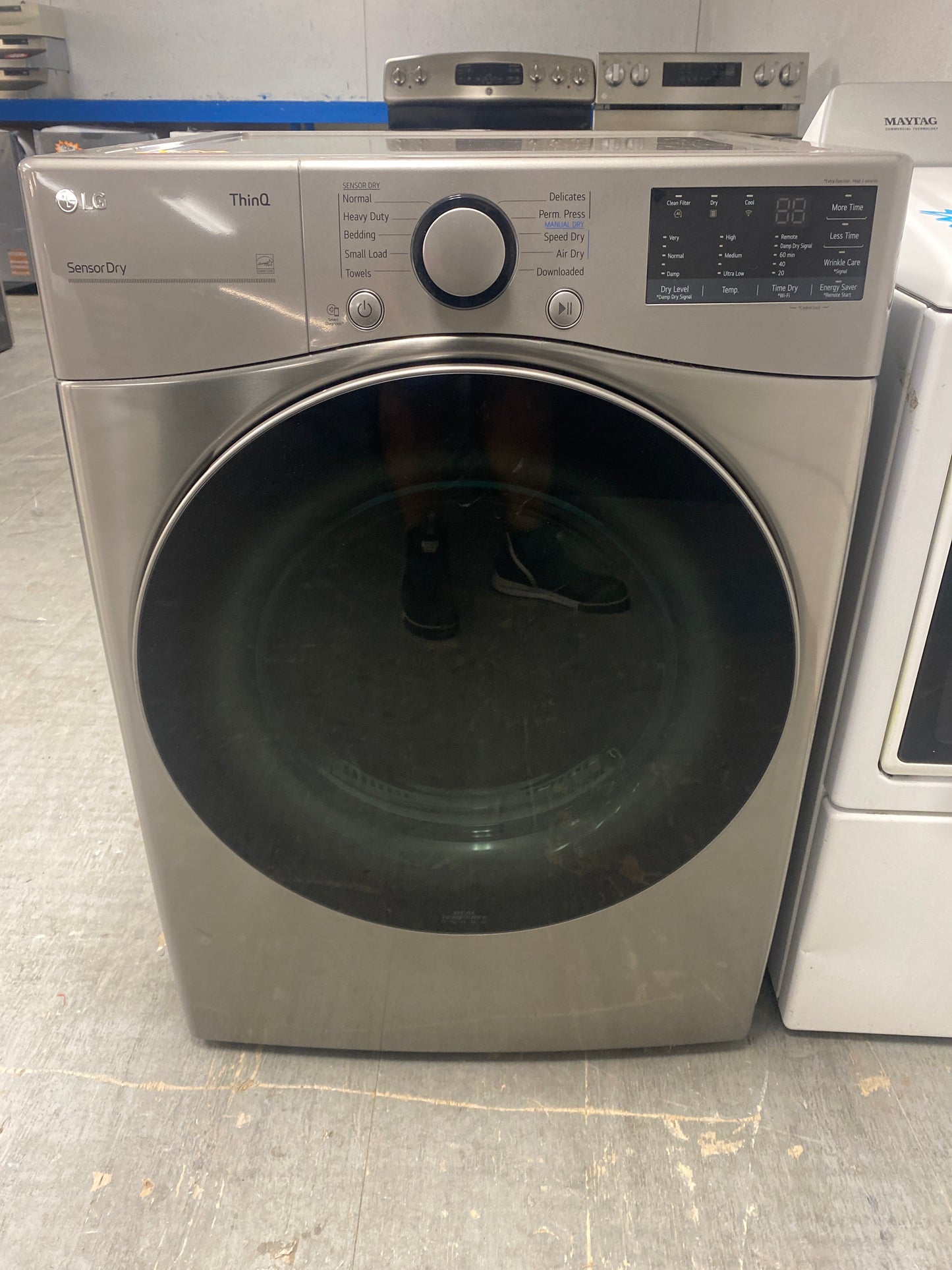 LG 7.0 cu. ft. Natural Gas Dryer