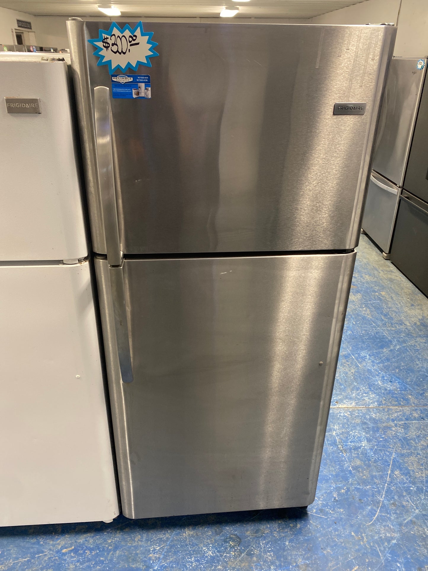 Frigidaire Top Freezer 30” wide Refrigerator