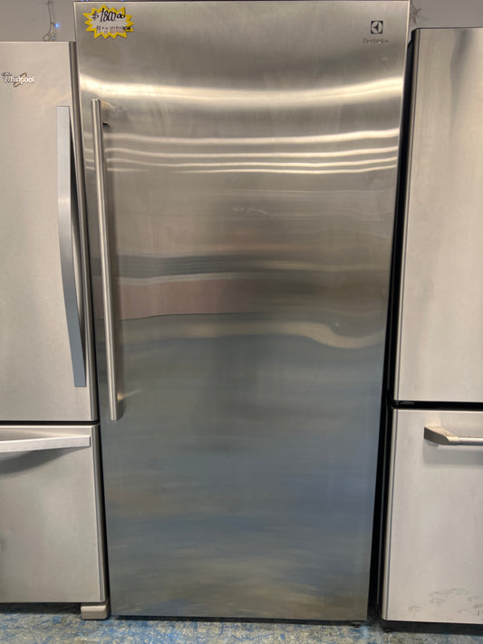 Electrolux Upright All Refrigerator