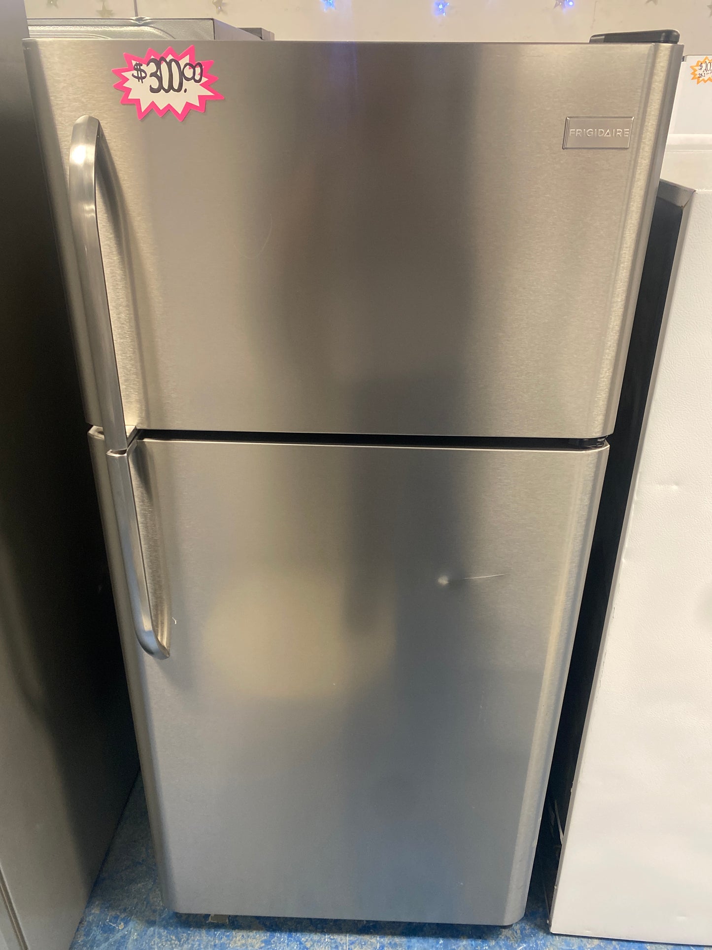 Frigidaire Stainless Steel 30” Wide top-Freezer Refrigerator