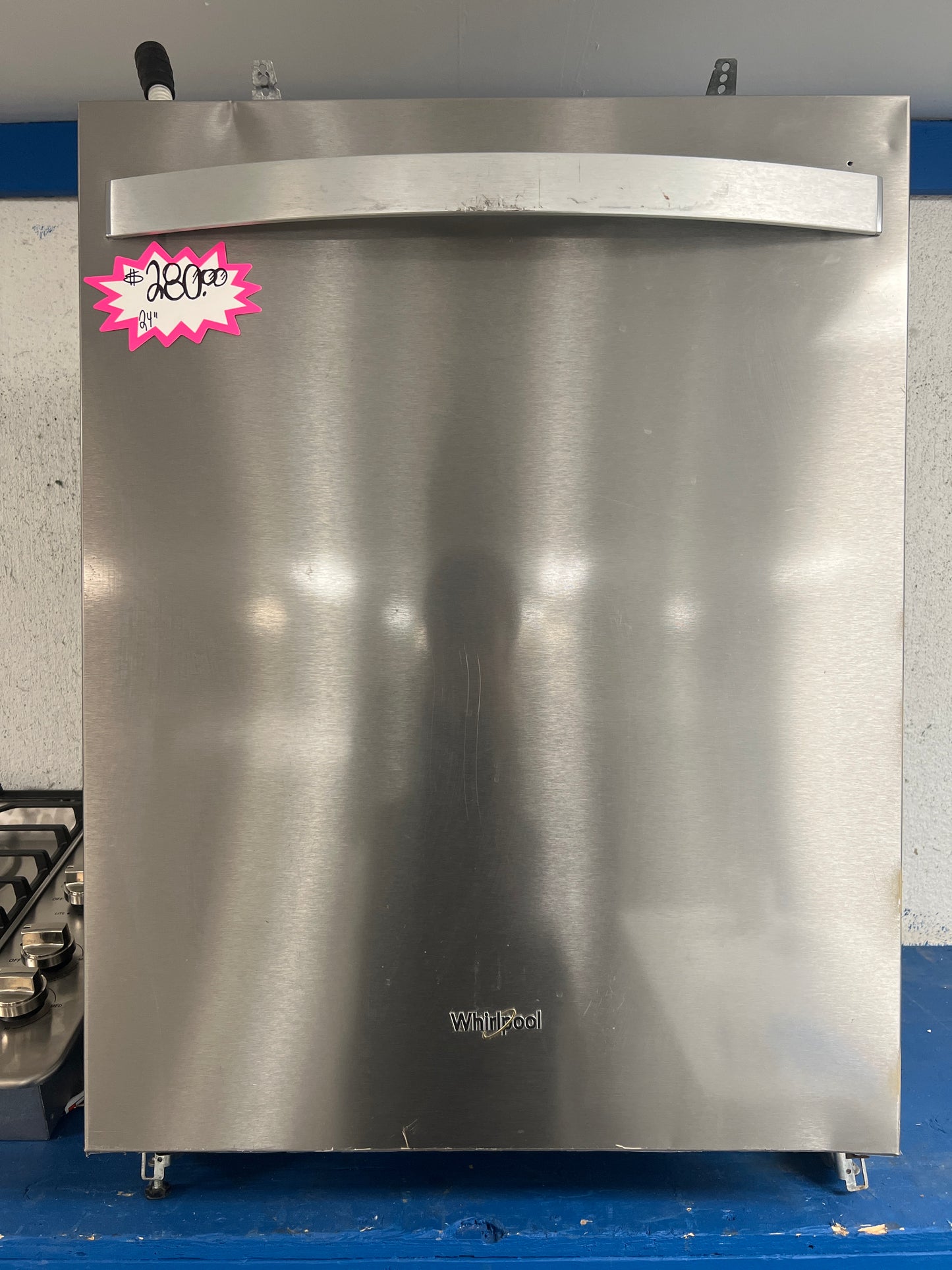 Whirlpool Dishwasher 24”