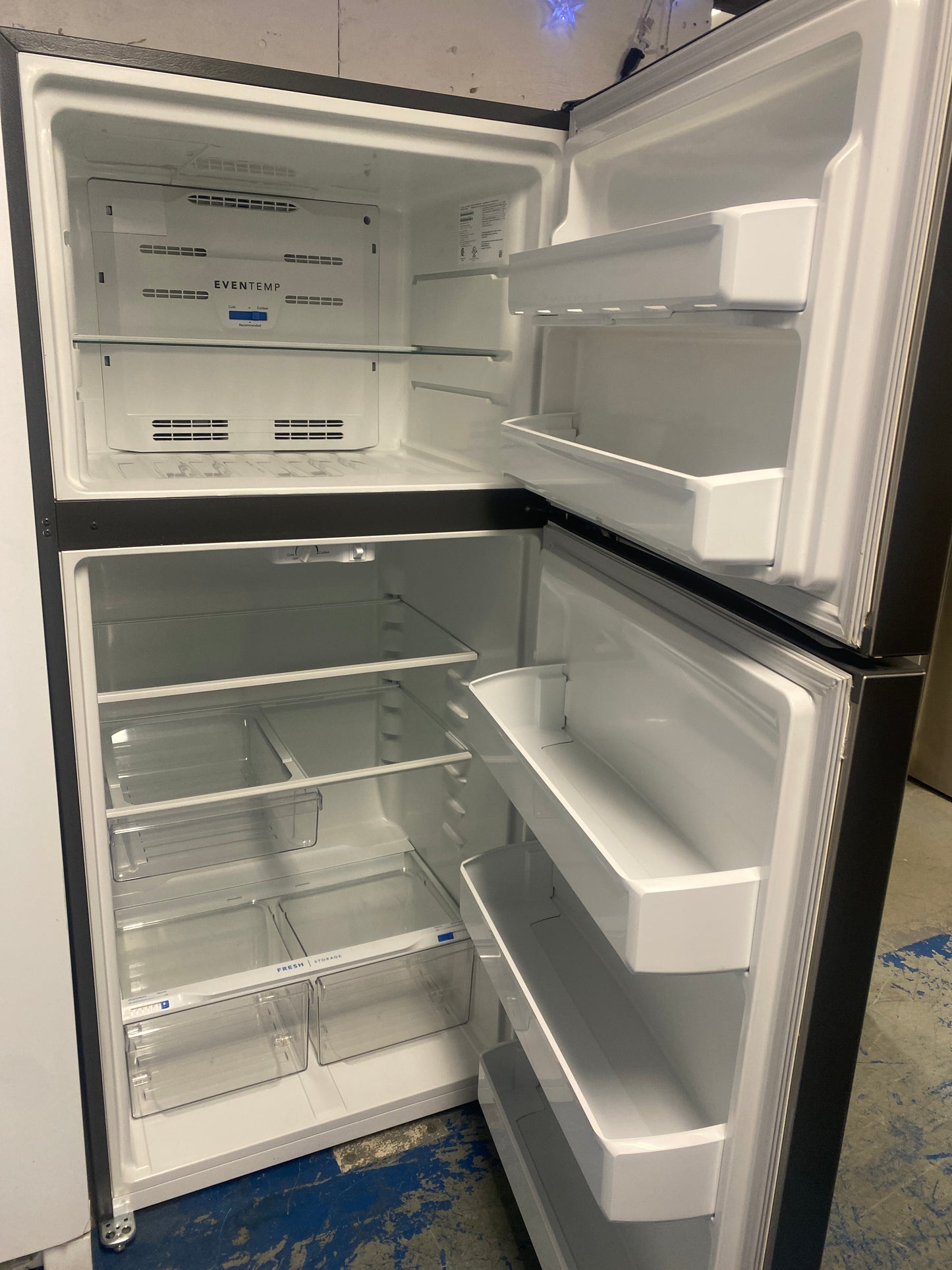 Frigidaire 30” wide, Top Freezer Refrigerator