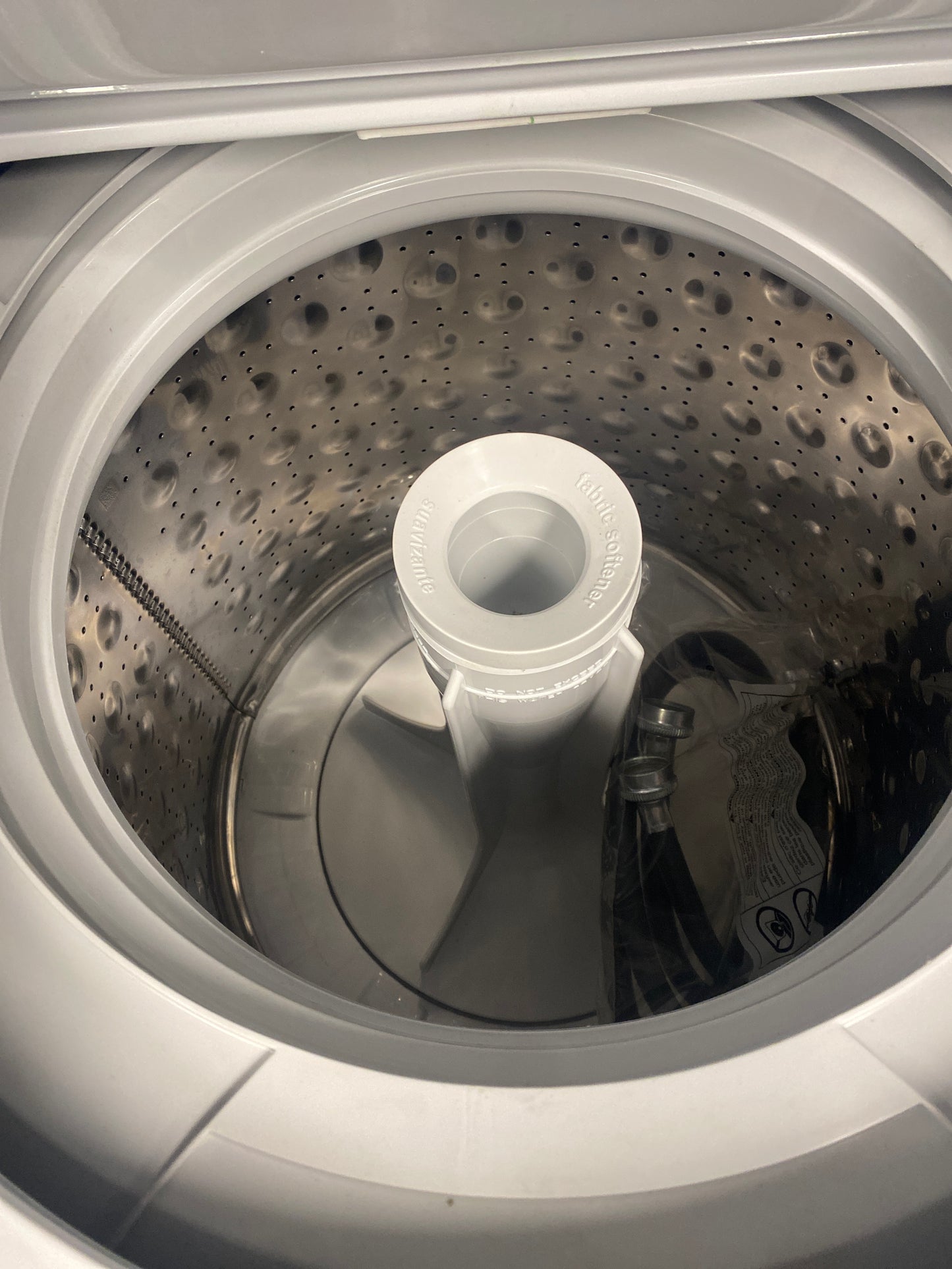 New!! GE 24” Washer & Natural Gas Dryer stacked Laundry Center